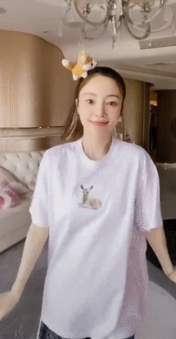 李小璐 21 秒视频 gif：高清画质，瞬间触动你的心灵